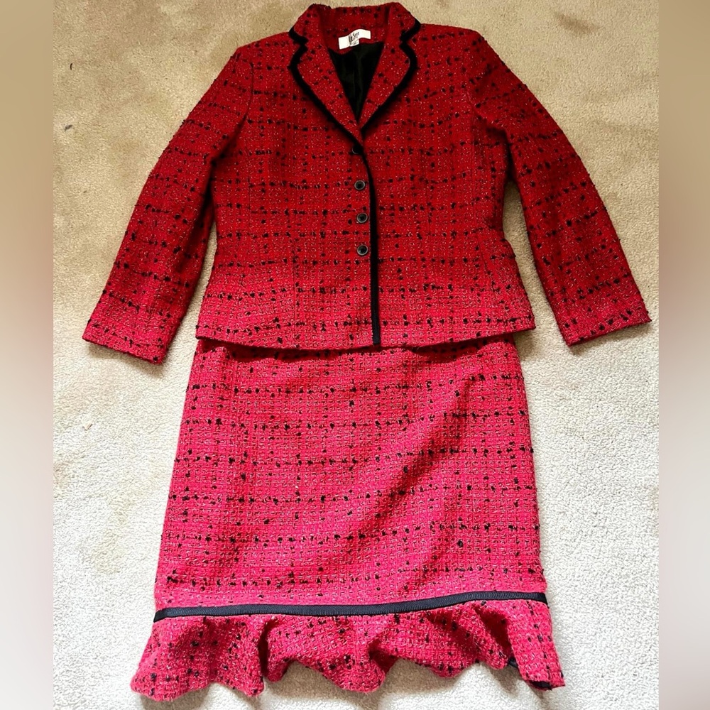 Le Suit Red Black Tweed Suit Size 12p